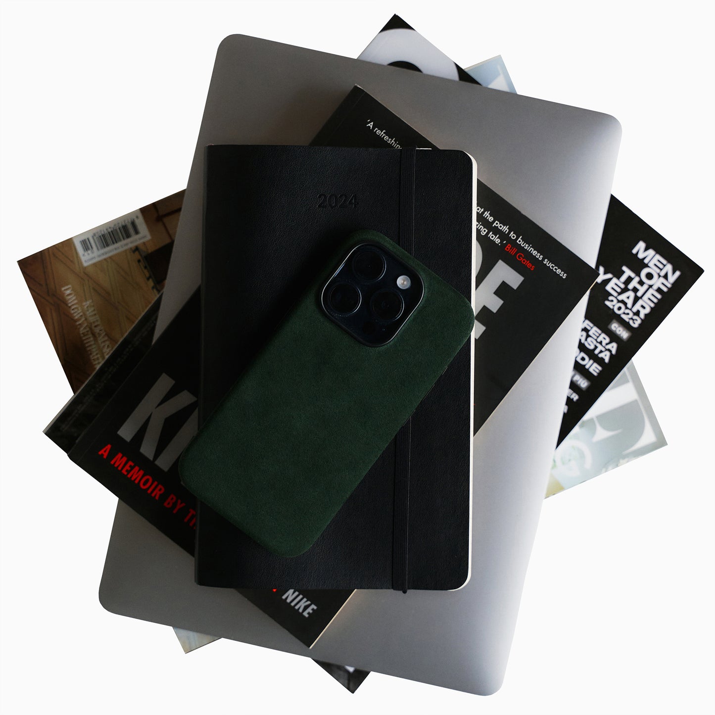 Etui na iPhone'a — alcantara